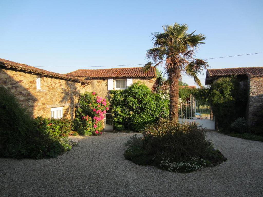לינה וארוחת בוקר Le Landreau Relais De La Riniere מראה חיצוני תמונה