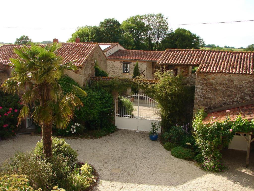 לינה וארוחת בוקר Le Landreau Relais De La Riniere מראה חיצוני תמונה